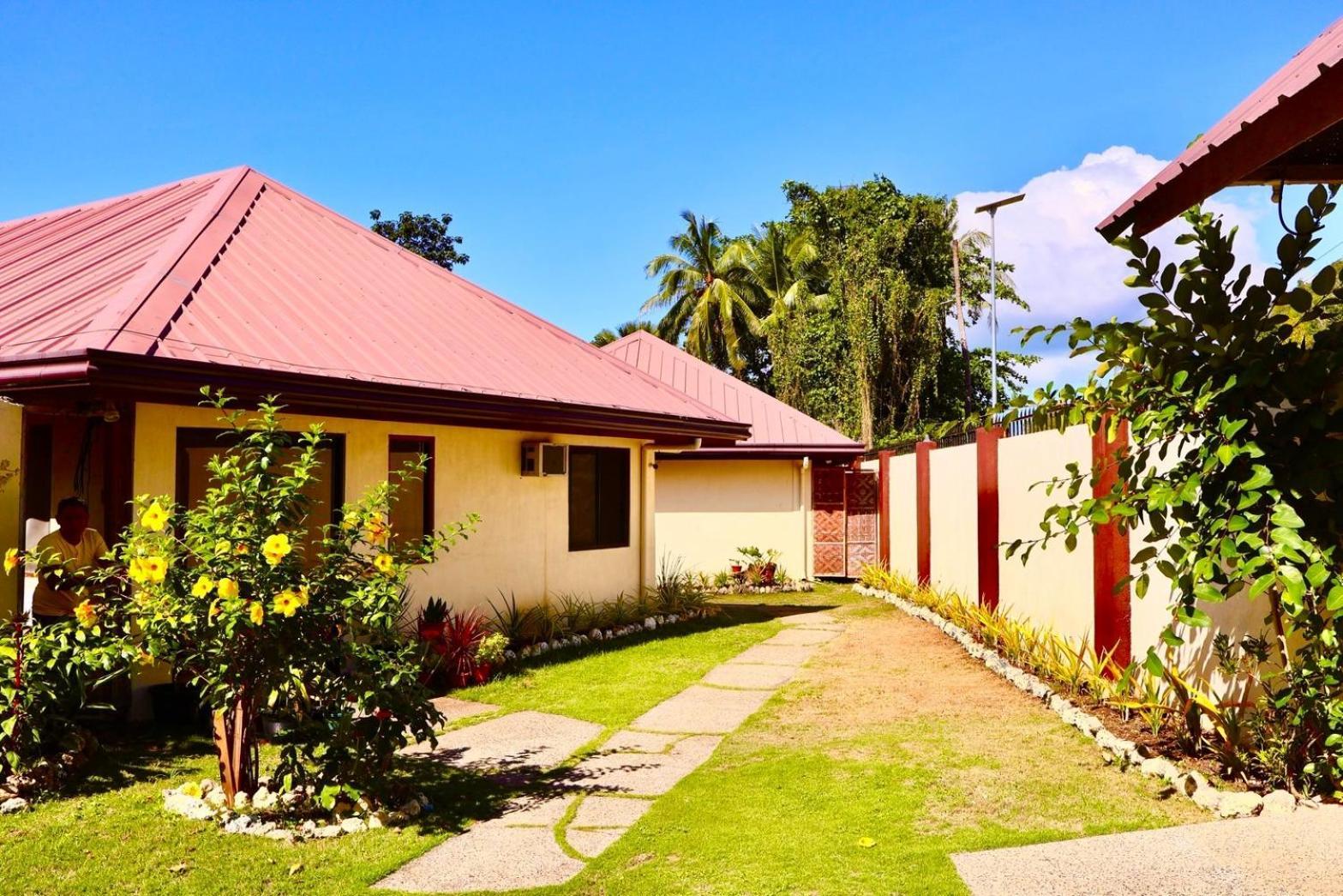 Chiisai Natsu Resort Bolod  Exterior foto