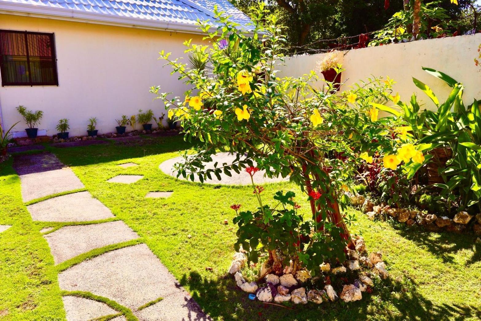 Chiisai Natsu Resort Bolod  Exterior foto
